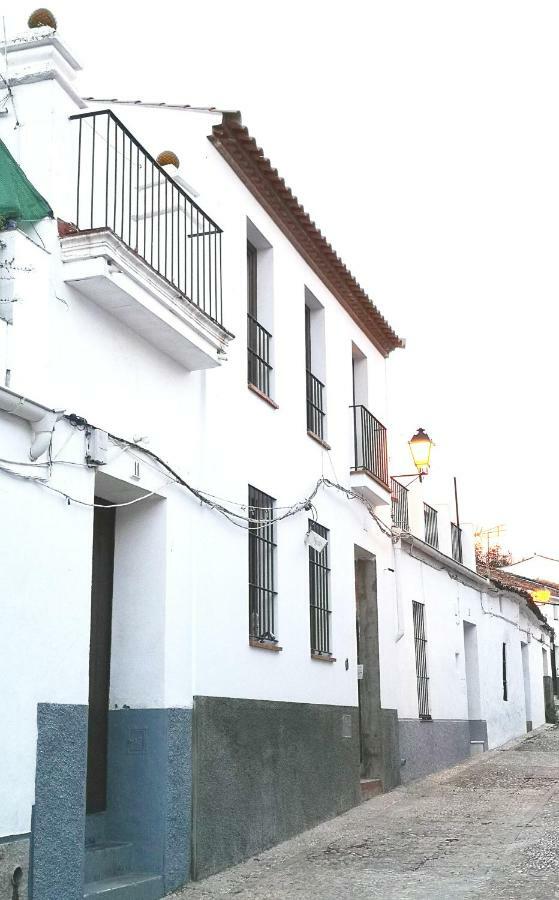 Casa Centenaria Con Encanto Zufre Kültér fotó